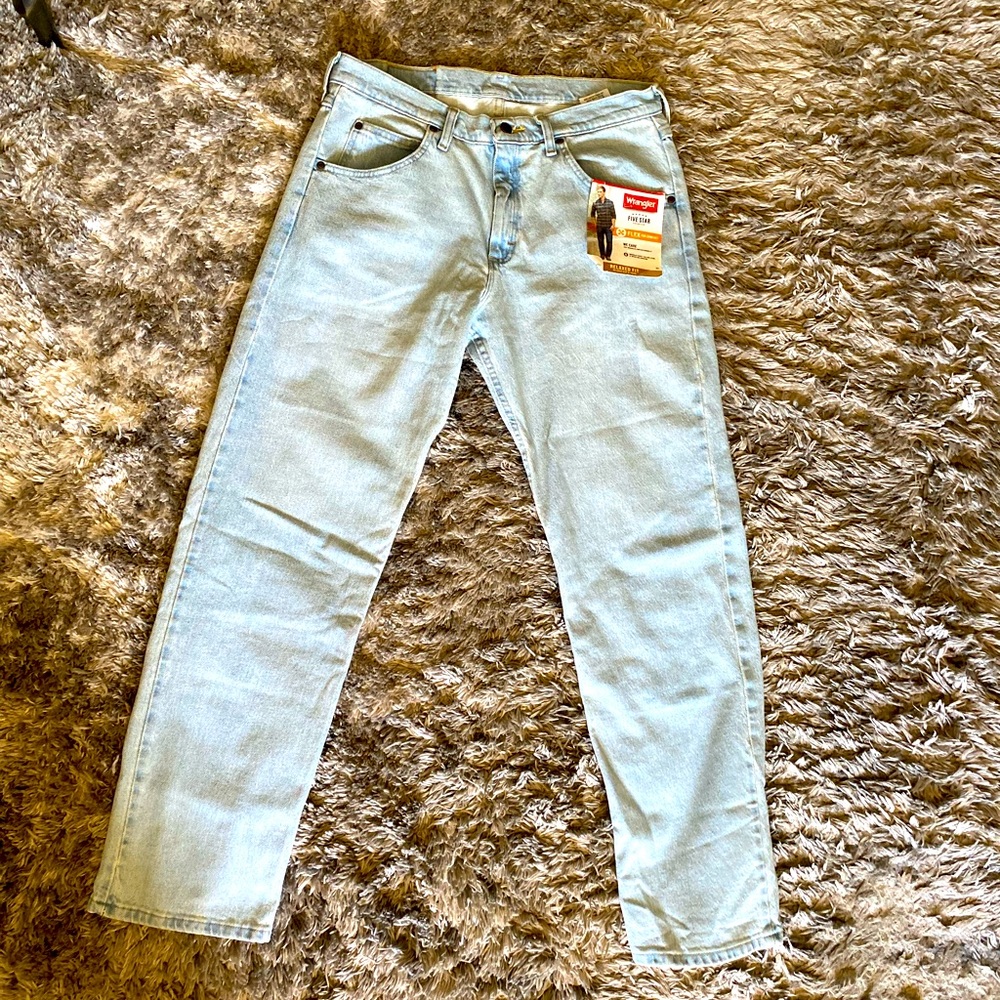 Wrangler relaxed fit 32x32